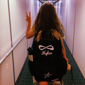 Meet your Posher, Kylee